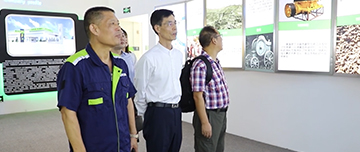 歡迎中國砂石協(xié)會會長-胡幼奕，重慶市砂石協(xié)會秘書長-黎長華等領(lǐng)導(dǎo)蒞臨參觀指導(dǎo)工作！